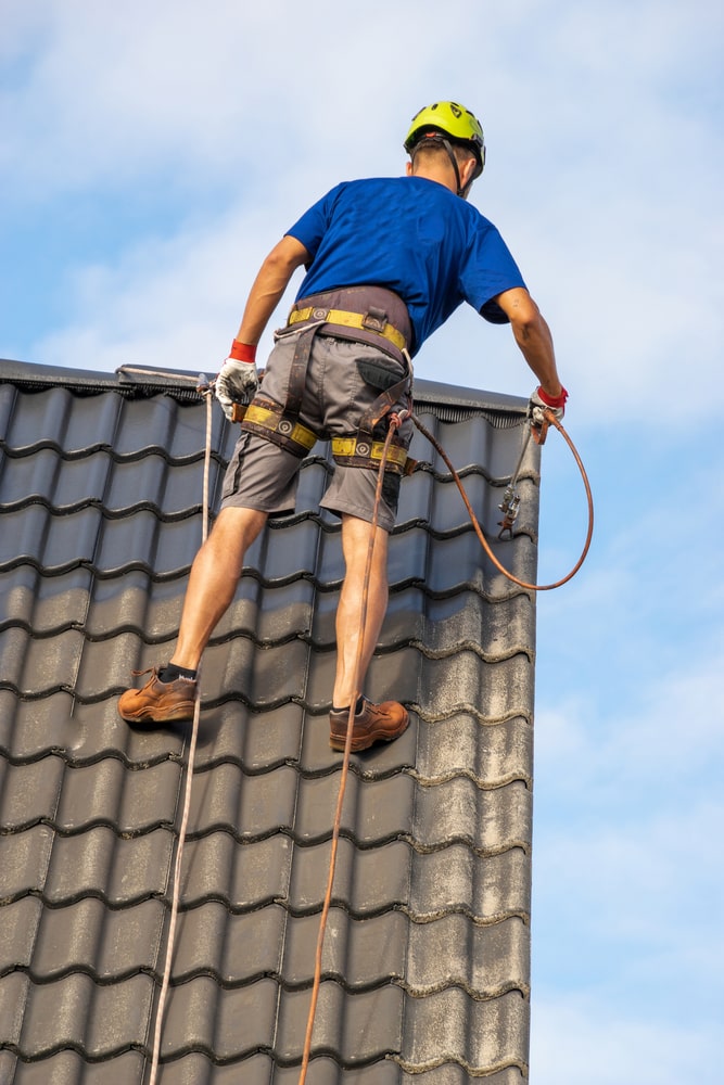Hire Roof Repair Professionals
